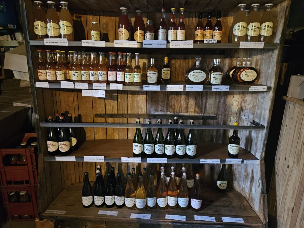 Cidres, calvados et jus de pommes bio du Chai de la Baie du Mont Saint Michel